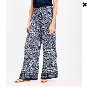 LOFT Navy and White Patterned Wide-Leg Pants